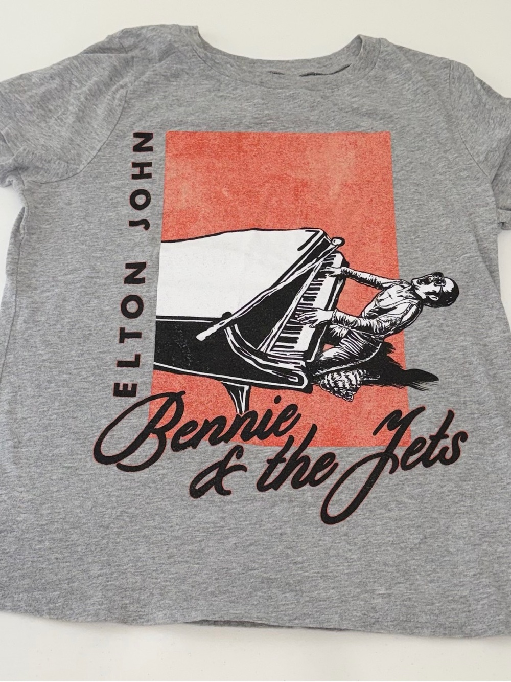 Elton John Bennie & The Jets Graphic Tee Heather Gray Crewneck Short Sleeve